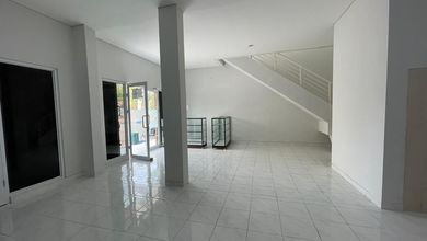 Ruko 2 gandeng 2 lantai luas tanah 81m² rukan Arcadia Grande Gading Serpong Tangerang Selatan