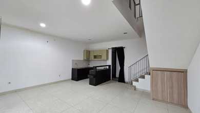 Penawaran Eksklusif, rumah Prestisius di Pantai Indah Kapuk, Jakarta Utara, LB 158m²