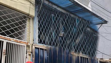 Kesempatan Rumah di Glodok, Jakarta Pusat, LB 221m², Harga 2,45 Miliar