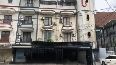 RUKO 4 LANTAI SEKITAR PERKANTORAN DAN KULINER DI TANJUNG DUREN