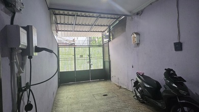 Rumah Dijual di Jelambar, Jakarta Barat, LB 115m², Harga Kompetitif!
