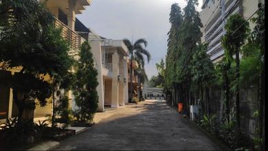 Penawaran Eksklusif, rumah Mewah di Kemang, Jakarta Selatan, LB 430m²