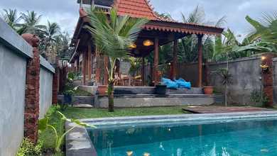 Villa, SHM, Dekat Tempat Wisata, tersedia Kolam Renang Pribadi