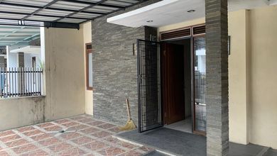 Jual Rumah Eksklusif Luas 103 m2 Kawasan Dayeuhkolot, Bandung