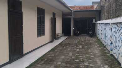 Ruang Usaha Dijual di Cikaret Cocok untuk Bisnis Lokasi Strategis