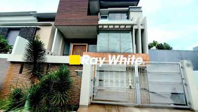 Rumah Area Luxury Permata Buana, Jakarta Barat - Harga Terbaik 11,5 Miliar