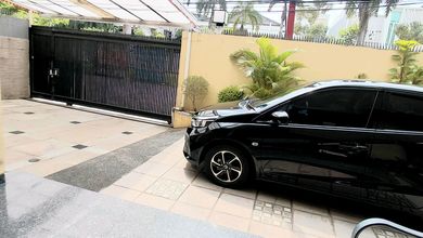 Dijual rumah Eksklusif di Green garden, Jakarta Barat - LT 450m²