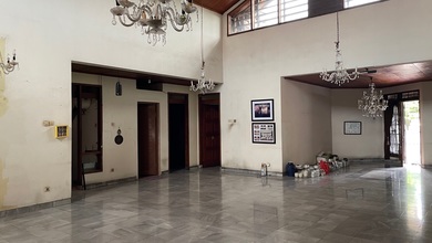 Disewakan Rumah Murah di Bintaro, Tangerang Selatan, LT 480m²