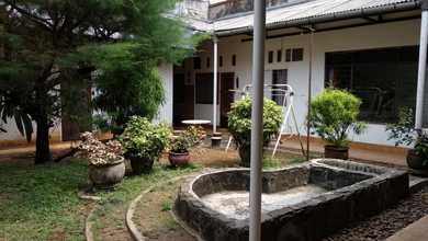 Rumah Elegan di Tebet, Jakarta Selatan, 6 Kamar Tidur, LT 538m²