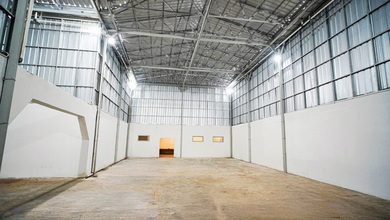 Gudang Roa Malaka, Murah, 600 M2, Plong Rapi, Hadap Timur, Siap Pakai