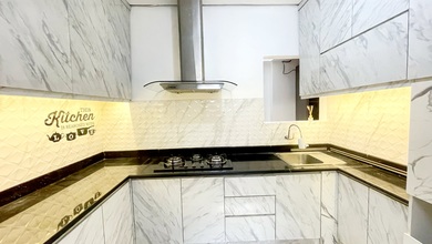 Rumah Mewah di Kawasan Puri Indah, Jakarta Barat, LB 200m², Harga 4,9 Miliar