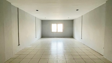 Ruko Puri Indah, Murah, Lokasi Bagus, Dekat Tol, Mal, Sekolah, Cocok Bank, Klinik, Office, Showroom