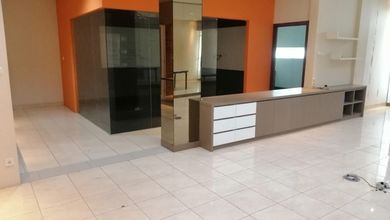 Ruko Gandeng Puri Kencana, Murah, Sangat Strategis Untuk Kantor, Bank, Kursus, Bimbel Puri Indah