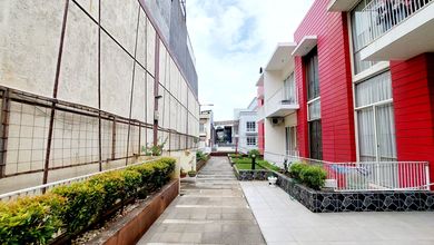 Promo Rumah di Taman Grisenda, Jakarta Utara, LB 205m², Harga 2,5 Miliar