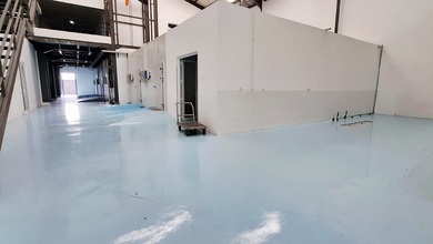 Gudang Gandeng Laksana Business Park, Pakuhaji, Murah, 1995 M2, Lift, Cold Storage, Genset, Office Full Furnish, Bagus, Siap Pakai