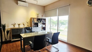 Ruko South Sorrento Square, Hadap Jalan, Posisi Cakep, Murah, 5x13, Full Furnish, Cocok Office, Semua Usaha, Siap Pakai