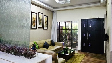 Dijual rumah Mewah di Permata Buana, Jakarta Barat - LT 140m²