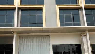 Gudang Elang Mas, Dekat Aeropolis, Bandara Soeta, 9x33, Murah, 3 Lantai, Ada Office, Bagus, Siap Pakai
