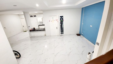 Hunian Prestisius di Kawasan Taman Grisenda, Jakarta Utara, LB 280m², Harga 6,7 Miliar