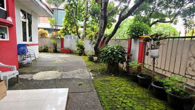 Penawaran Langka, rumah Mewah di Metro Permata, Tangerang, LB 165m²