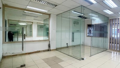 Ruko Business Park Kebon Jeruk, Dekat Tol, Puri Indah, 4 Lantai, Murah, Rapi, Parkir Luas