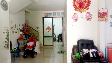 Rumah Elite di Kawasan Daan Mogot, Jakarta Barat, LB 108m², Harga 3 Miliar