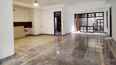 Rumah Elite di Kawasan Permata Buana, Jakarta Barat, LB 640m², Harga 14 Miliar