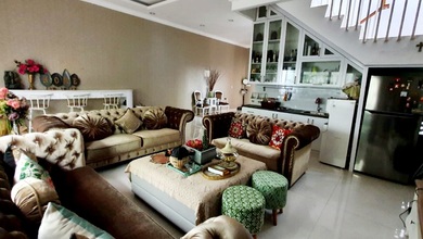 Rumah Mewah di Kawasan Taman Palem, Jakarta Barat, LB 500m², Harga 7 Miliar