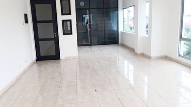 Ruko Puri Kencana, Puri Indah, Nempel Kebon Jeruk, Intercon, Murah, Dekat Tol, Parkir Luas