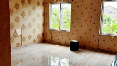 Kesempatan Eksklusif, rumah Prestisius di Taman Grisenda, Jakarta Utara, LB 250m²