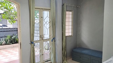 Rumah Elite di Kawasan Permata Buana, Jakarta Barat, LB 240m², Harga 5,1 Miliar