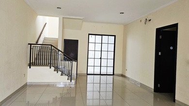 Rumah Sewaan Murah di Green Lake City, Jakarta Barat, 4 KT, Harga 90 Juta /tahun