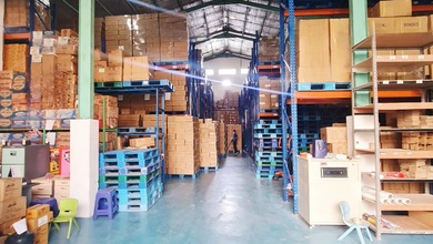 Gudang Office Daan Mogot, Murah, Bagus Rapi, 1300 M2, Furnish Bagus, Dekat Tol, Container 40 Ft