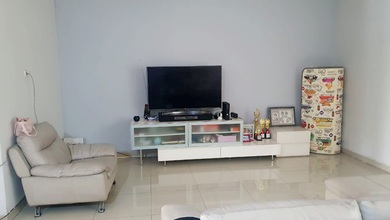 Kesempatan Eksklusif, rumah Mewah di Taman Grisenda, Jakarta Utara, LB 230m²