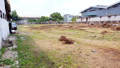 Gudang Kawasan Daan Mogot Tangerang, Murah, Posisi Bagus Strategis, 10500 M2, Strategis