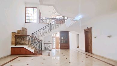 Rumah Sewaan Murah di Puri Indah, Jakarta Barat, 8 KT, Harga 270 Juta /tahun