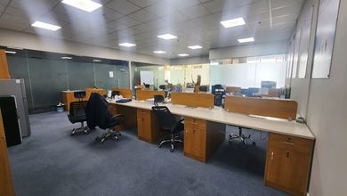 Office Gold Coast Pik, Murah, 190 M2, Semi Furnish, Rapi