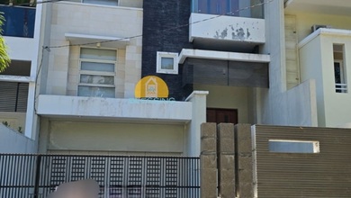 For Sale rumah Mewah di Semarang Barat, Semarang - LT 247m²