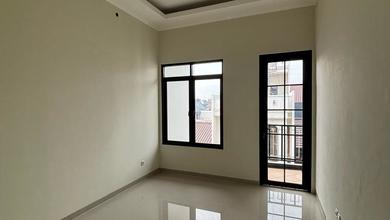 Disewakan Rumah Murah di Taman Ratu, Jakarta Barat, LT 48m²