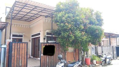 Dijual Rumah di Cluster Edelwis, Taman Royal, Tangerang