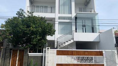 Rumah Area Luxury Serpong Villa Melati Mas, Tangerang Selatan - Harga Terbaik 3,5 Miliar