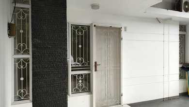 Jual Segera Rumah Elit area Curug, Tangerang, Luas 94 m2