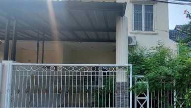 Rumah Dijual di Taman Royal, Tangerang, LB 118m², Harga Terbaik!