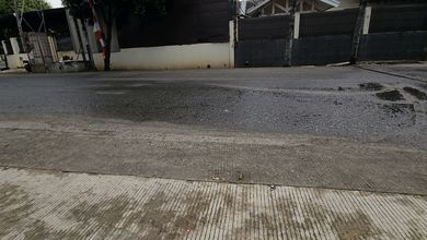 Hunian Elegan di Gading Serpong, Tangerang,  Kamar Tidur, LT 614m²