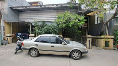 Dijual Rumah Strategis di Koja, Jakarta Utara - LT 168m²