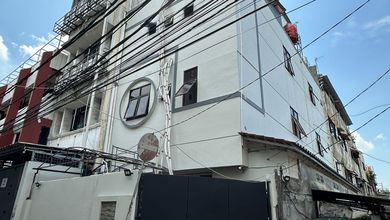 Jual Rumah Cantik LT 105 m2 area Pasar Baru, Jakarta Pusat