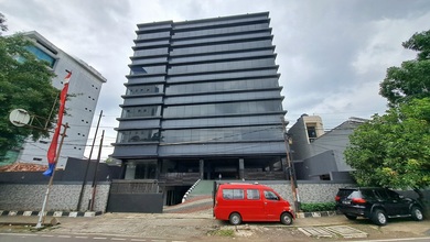 Gedung 8 Lantai 956m² Jl Ciputat Raya Pondok Pinang Jaksel