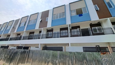 Rumah Ruko Baru Kompleks Bea Cukai 6x15 Sukapura Hadap Barat