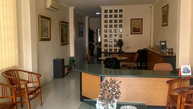 Ruko Jl Raya Raden Saleh Senen 5 Lantai 66m² hadap hadap Selatan