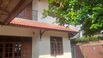 Hunian Elegan di Pondok Kelapa, Jakarta Timur, 5 Kamar Tidur, LT 400m²